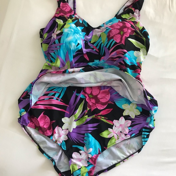 Swimsuits for All - Draped Tummy Control One-piece - Picture 4 of 4